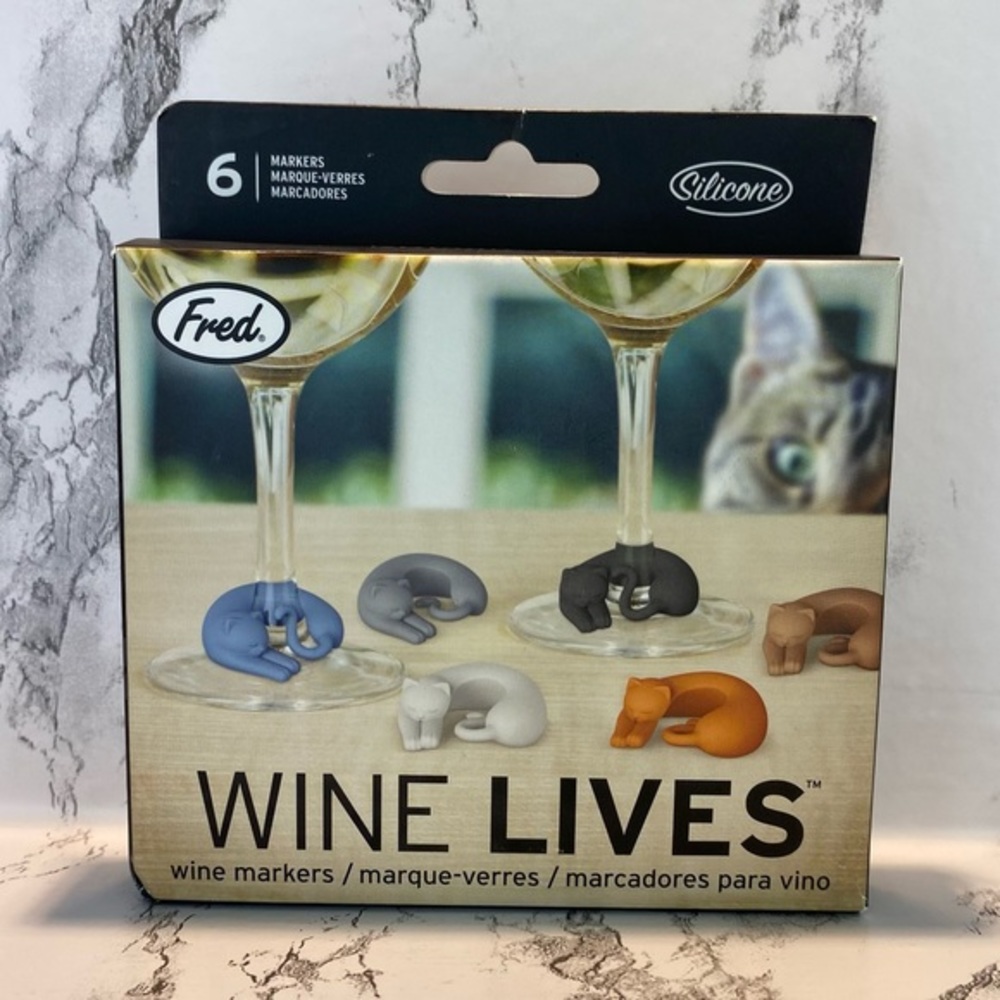 ✌🏼3/$30✌🏼Wine Lives Cat Wine Markers